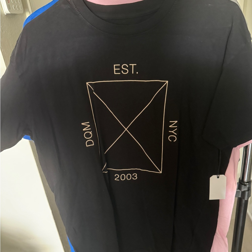 Men black shirt size L